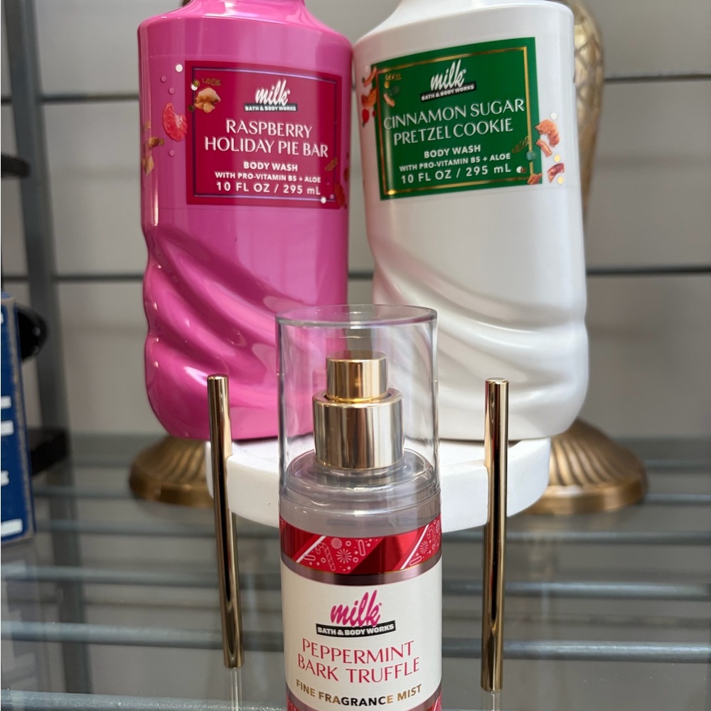 Bath & Body Works Raspberry Holiday Pie/Sugar Pretzel Body Wash & Peppa Bark FFM